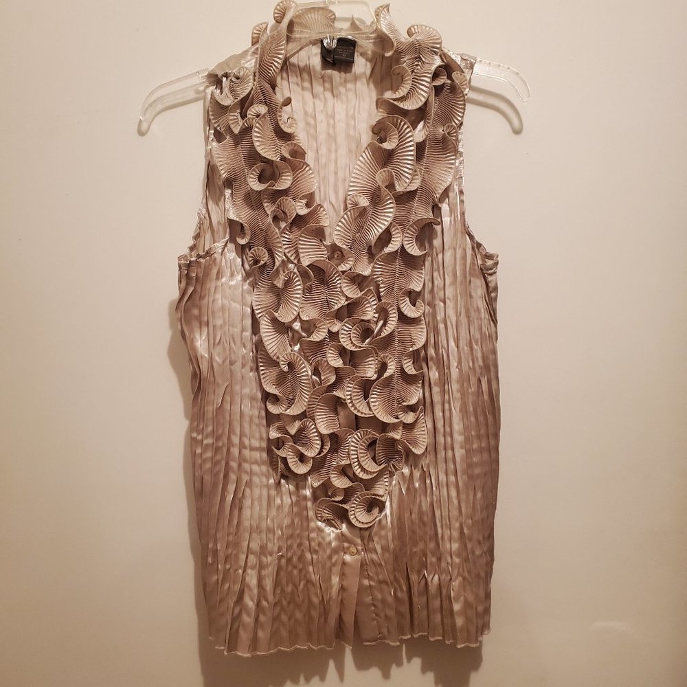 Serenade New York Tan Champagne Ruffle Sleeveless V Neck Top Size 3X